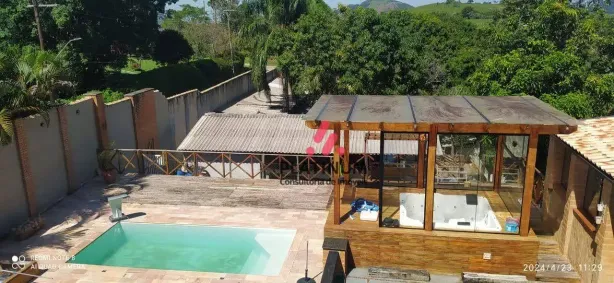Sobrado com 3 Quartos à venda, 800m² no Alto do Piracuama, Pindamonhangaba