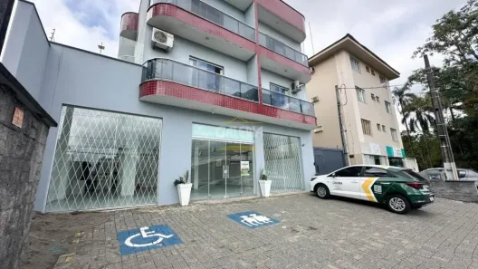 Sala Comercial para alugar, 96m² no Santo Antônio, Joinville