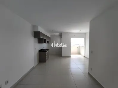 Apartamento com 2 Quartos à venda, 58m² no Segismundo Pereira, Uberlândia