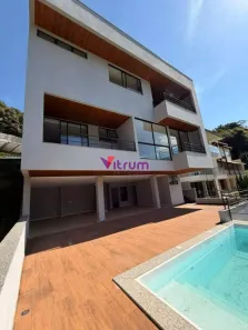 Casa com 3 Quartos à venda, 266m² no Cônego, Nova Friburgo
