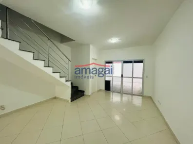 Casa de Condomínio com 2 Quartos para alugar, 120m² no Jardim Santa Maria, Jacareí