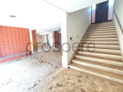Sobrado com 6 Quartos à venda, 414m² no Centro, Presidente Prudente