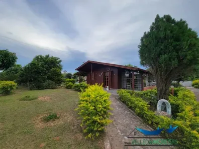 Fazenda/Sítio com 3 Quartos à venda, 1300m² no Área Rural de Águas Claras, Viamão