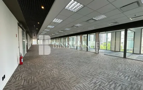 Sala Comercial para alugar, 1800m² no Itaim Bibi, São Paulo