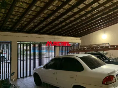 Sobrado com 4 Quartos à venda, 194m² no Campos de São José, São José dos Campos
