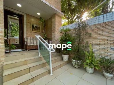 Sobrado com 4 Quartos à venda, 150m² no Gonzaga, Santos