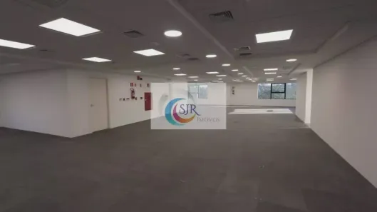 Sala Comercial para alugar, 300m² no Pinheiros, São Paulo