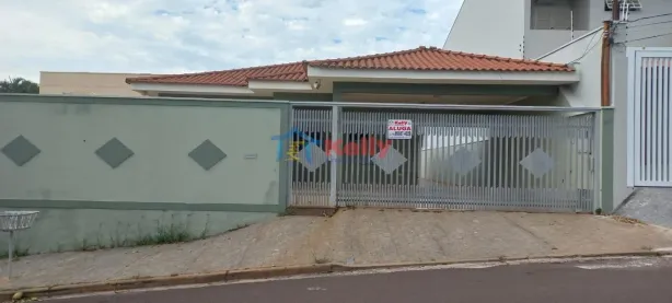 Casa com 3 Quartos para alugar, 207m² no Jardim Alto da Boa Vista, Presidente Prudente