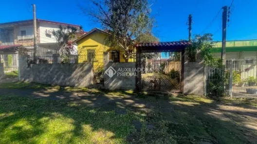 Casa com 2 Quartos à venda, 300m² no Cristal, Porto Alegre