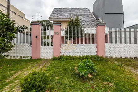 Sobrado com 4 Quartos para alugar, 176m² no Campina do Siqueira, Curitiba