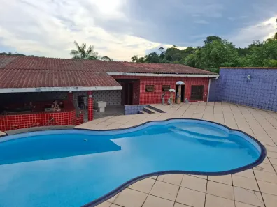 Casa de Condomínio com 4 Quartos à venda, 270m² no Tarumã, Manaus