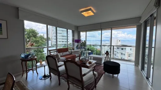 Apartamento com 3 Quartos à venda, 237m² no João Paulo, Florianópolis