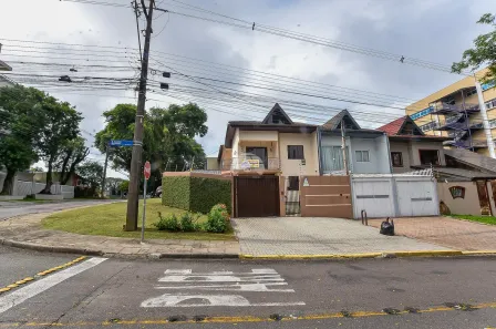 Sobrado com 3 Quartos à venda, 142m² no Portão, Curitiba