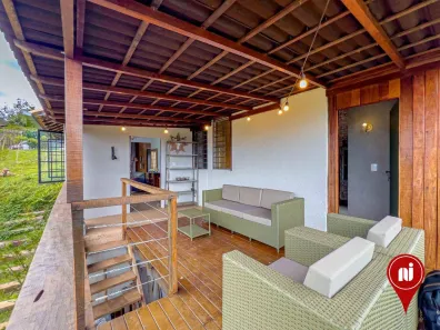 Fazenda/Sítio com 3 Quartos à venda, 120m² no Inconfidentes, Itabirito