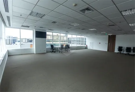Sala Comercial para alugar, 878m² no Vila Olímpia, São Paulo