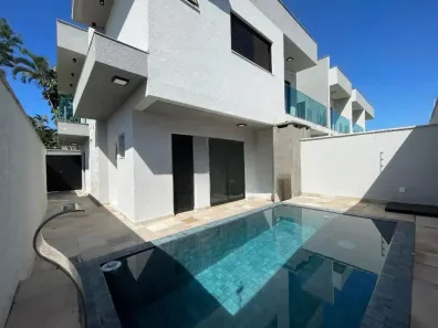 Casa de Condomínio com 2 Quartos à venda, 120m² no Balneario Gaivotas, Itanhaém