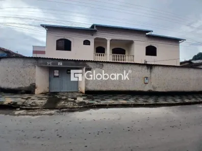 Casa com 3 Quartos à venda, 50m² no João Alves, Montes Claros