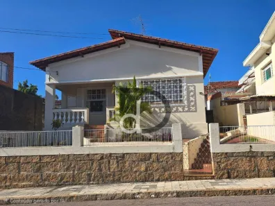 Casa com 2 Quartos à venda, 123m² no Centro, Vinhedo