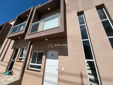 Casa de Condomínio com 2 Quartos para alugar, 67m² no Parque Residencial Maria Elmira, Caçapava