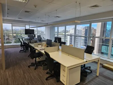 Sala Comercial para alugar, 200m² no Vila Nova Conceição, São Paulo