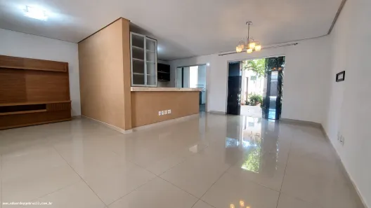 Sobrado com 4 Quartos à venda, 179m² no Jardim Atlântico, Goiânia