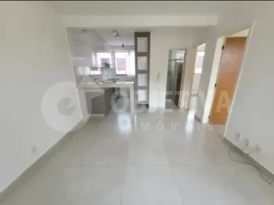 Apartamento com 2 Quartos à venda, 40m² no Jardim Europa, Uberlândia