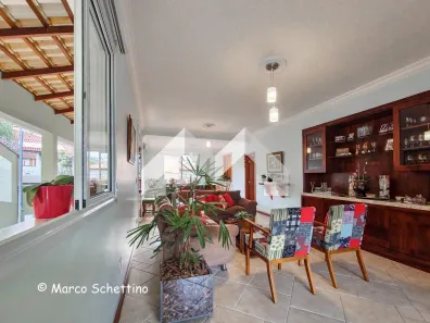Casa com 5 Quartos à venda, 340m² no Estoril, Belo Horizonte