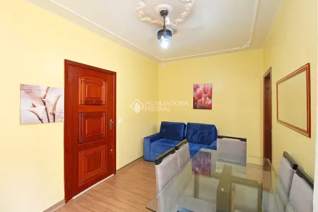 Apartamento com 2 Quartos à venda, 57m² no Menino Deus, Porto Alegre
