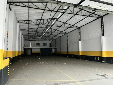 Galpão/Depósito/Armazém à venda, 480m² no Rudge Ramos, São Bernardo do Campo