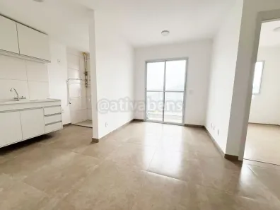 Apartamento com 2 Quartos para alugar, 55m² no Santo Cristo, Rio de Janeiro
