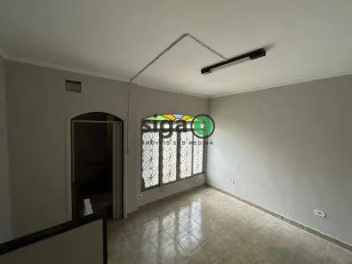 Casa com 6 Quartos para venda ou aluguel, 260m² no Saúde, São Paulo