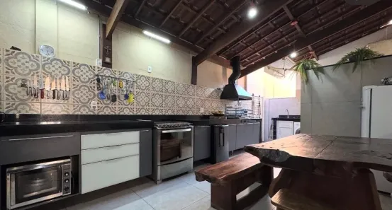 Casa de Condomínio com 3 Quartos à venda, 96m² no Cabral, Contagem