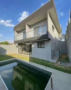 Sobrado com 3 Quartos à venda, 240m² no Garavelo Residencial Park, Aparecida de Goiânia