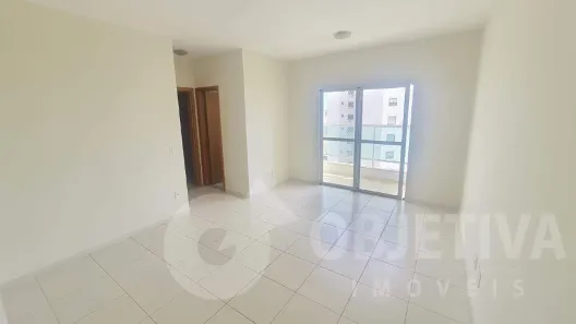 Apartamento com 2 Quartos para alugar, 70m² no Santa Mônica, Uberlândia