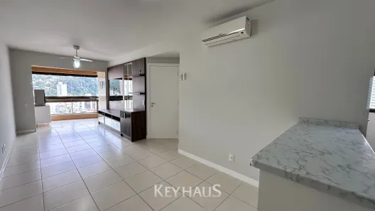 Apartamento com 3 Quartos para alugar, 83m² no Fazenda, Itajaí