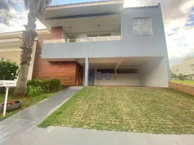 Casa de Condomínio com 3 Quartos para alugar, 270m² no Itapeva, Votorantim