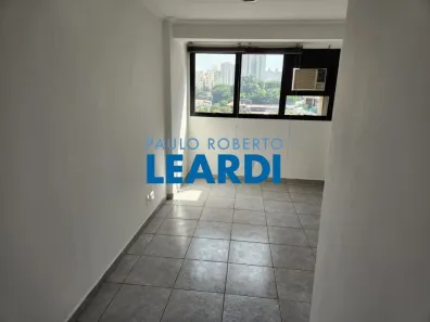 Sala Comercial à venda, 30m² no Vila Clementino, São Paulo