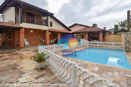 Sobrado com 4 Quartos à venda, 280m² no Bal Stella Maris, Peruíbe