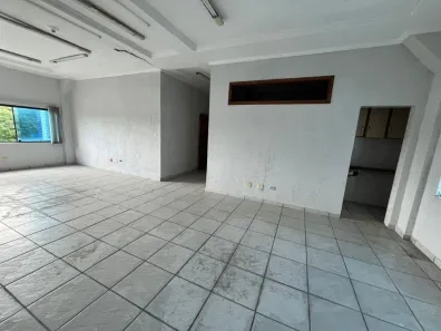 Sala Comercial para alugar, 50m² no Guilhermina, Praia Grande