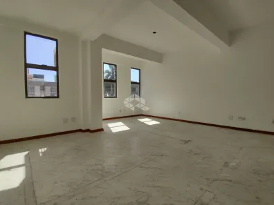 Sala Comercial à venda, 37m² no Menino Deus, Porto Alegre