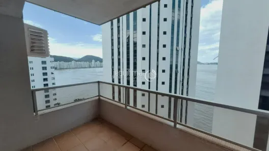 Apartamento com 3 Quartos para alugar, 110m² no Jardim Astúrias, Guarujá