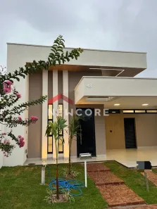 Casa de Condomínio com 3 Quartos à venda, 140m² no Grand Ville, Uberlândia