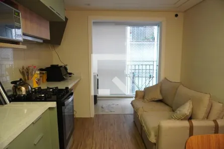 Apartamento com 2 Quartos à venda, 36m² no Vila Carmosina, São Paulo