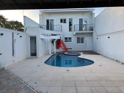 Casa com 2 Quartos à venda, 160m² no Loteamento Villa Branca, Jacareí