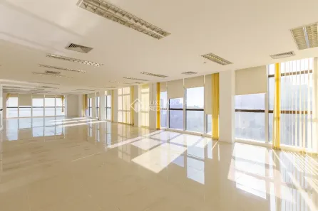 Sala Comercial para alugar, 281m² no Centro Histórico, Porto Alegre