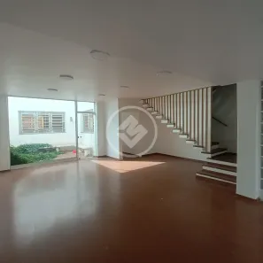 Casa com 3 Quartos para alugar, 300m² no Vila São Paulo, Araçatuba