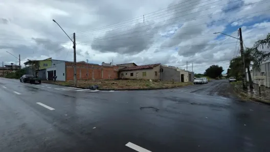 Lote/Terreno à venda, 331m² no Residencial Kátia, Goiânia