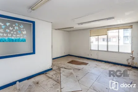 Sala Comercial à venda, 193m² no Centro Histórico, Porto Alegre