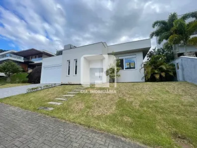 Casa de Condomínio com 2 Quartos à venda, 185m² no Cacupé, Florianópolis
