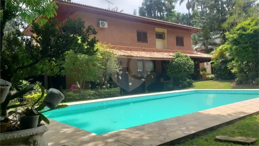 Sobrado com 4 Quartos à venda, 500m² no Jardim Marajoara, São Paulo
